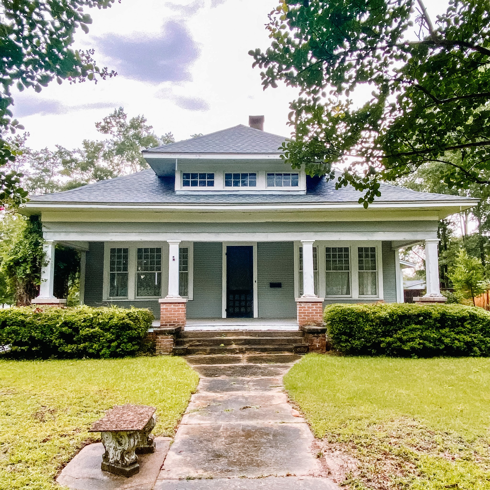 Hattiesburg Craftsman Cutie