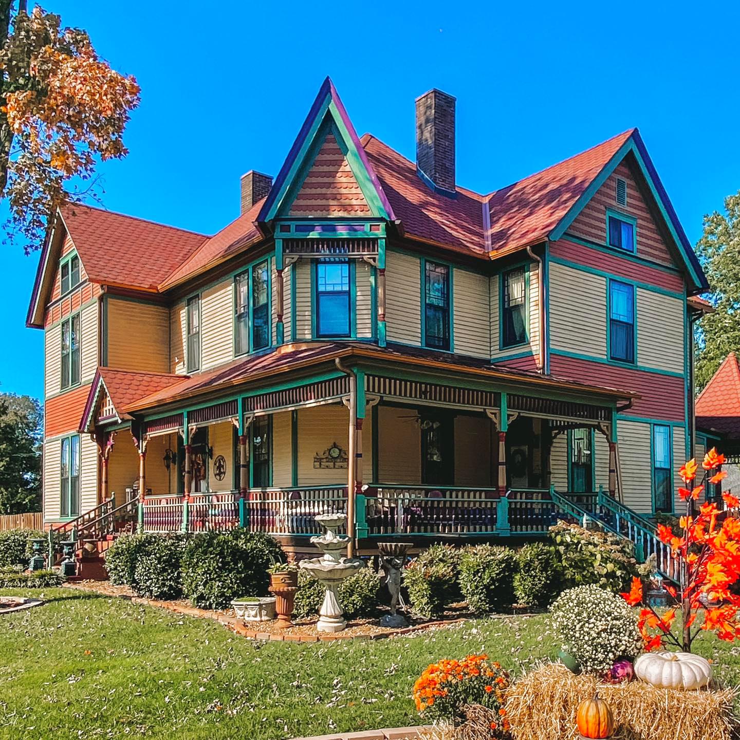 Carousel House, Springfield