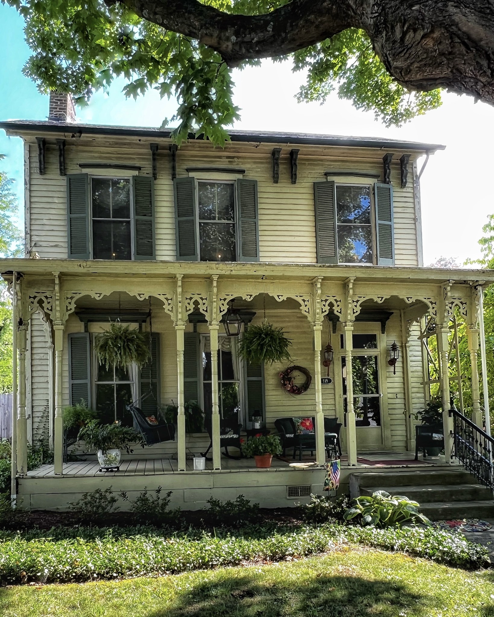 Beautiful Rail Line House in Midway